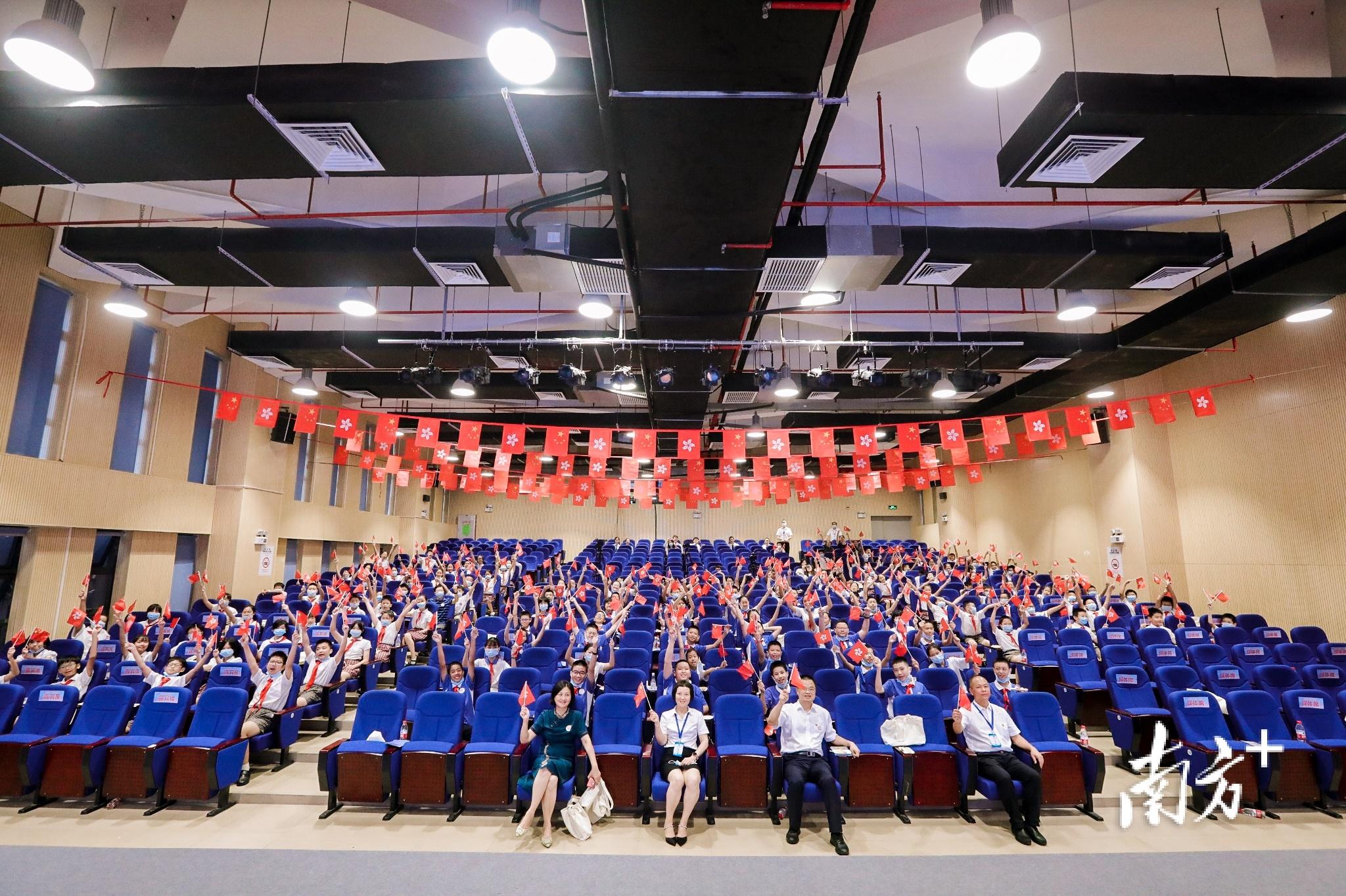 2025香港全年免費(fèi)資料，香港全年免費(fèi)資料大揭秘（2025版）
