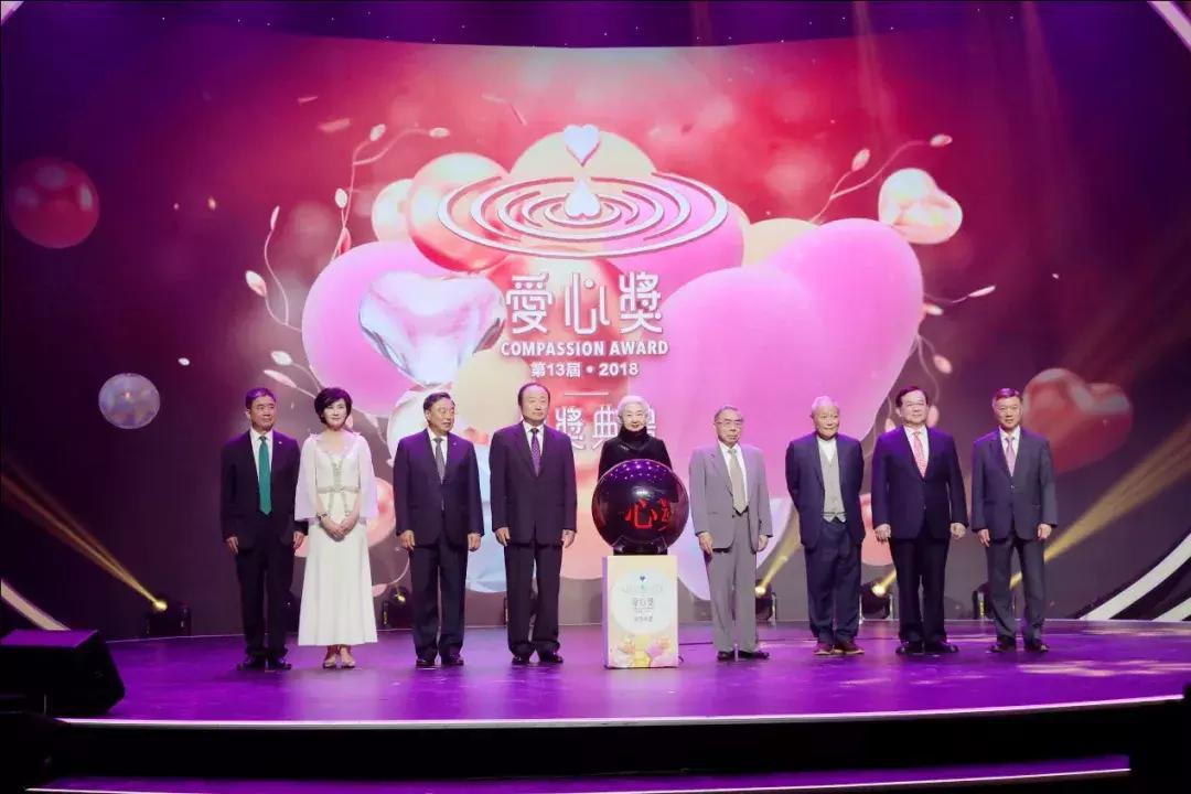 香港資料正版大全2025，專注于智能生態(tài)發(fā)展的前沿探索，香港資料正版大全2025，智能生態(tài)前沿探索的專注焦點
